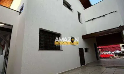Sobrado com 3 dormitórios à venda, 191 m² por R$ 800.000,00 - Jardim dos Estados - Taubaté/SP