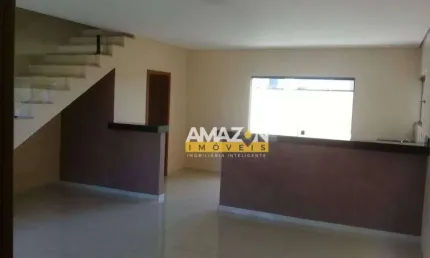 Sobrado com 3 dormitórios à venda, 136 m² por R$ 580.000,00 - Granjas Santa Terezinha - Taubaté/SP