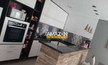 Casa com 2 dormitórios à venda, 76 m² por R$ 424.000,00 - Vila São José - Taubaté/SP