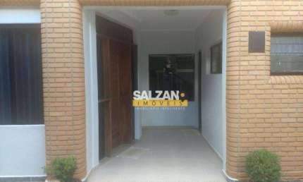 Sobrado com 3 dormitórios à venda, 242 m² por R$ 900.000,00 - Vila Jaboticabeira - Taubaté/SP