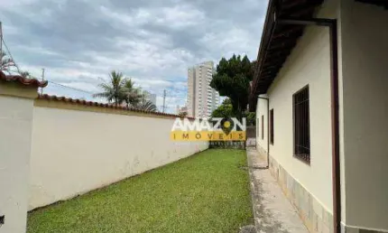 Casa com 5 dormitórios para alugar, 700 m² por R$ 10.500,00/mês - Jardim das Nações - Taubaté/SP