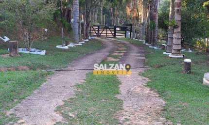 Chácara com 2 dormitórios à venda, 5000 m² por R$ 550.000,00 - Serrinha - Taubaté/SP