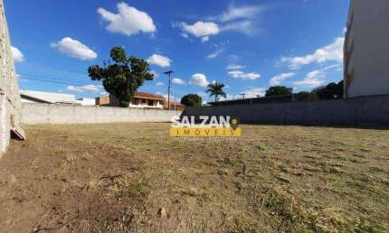 Terreno, 700 m² - venda por R$ 742.000,00 ou aluguel por R$ 4.400,00/mês - Areão - Taubaté/SP