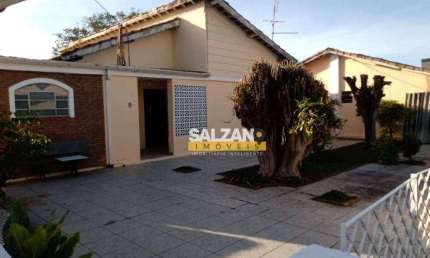 Casa com 2 dormitórios à venda, 250 m² por R$ 742.000,00 - Quiririm - Taubaté/SP