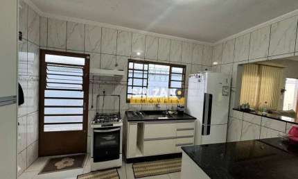 Casa com 2 dormitórios à venda, 120 m² por R$ 340.000 - Barreiro - Taubaté/SP
