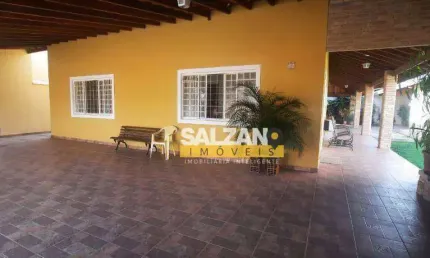 Casa com 3 dormitórios à venda, 420 m² por R$ 901.000,00 - Residencial Estoril - Taubaté/SP