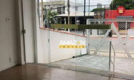 Sobrado com 3 dormitórios à venda, 150 m² por R$ 650.000,00 - Independência - Taubaté/SP