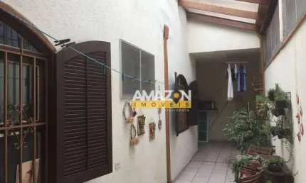 Sobrado à venda, 220 m² por R$ 500.000,00 - Jardim Califórnia - Taubaté/SP