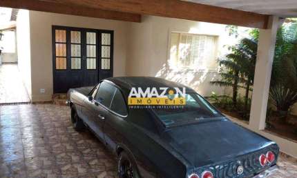 Casa com 3 dormitórios à venda, 109 m² por R$ 405.000,00 - Cidade Deus - Taubaté/SP