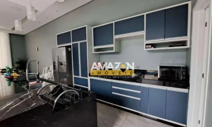 Casa com 3 dormitórios à venda, 210 m² por R$ 900.000,00 - Jardim Morumby - Taubaté/SP