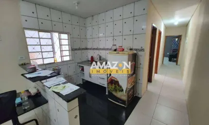 Casa com 2 dormitórios à venda, 123 m² por R$ 400.000,00 - Jardim Gurilândia - Taubaté/SP