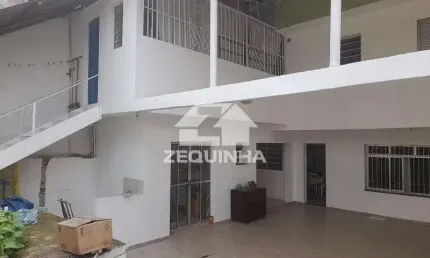 Casa com 2 quartos à venda no Três Montanhas, Osasco 