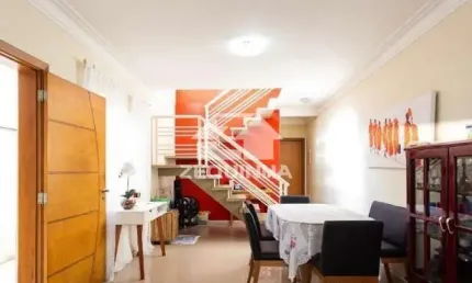 Casa em condomínio fechado com 3 quartos para alugar na Vila Yara, Osasco 