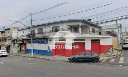 Prédio à venda no Jardim Elvira, Osasco 