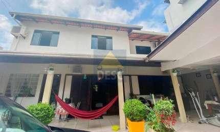 Casa à venda no Bairro Nações em Balneário Camboriú