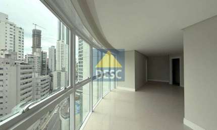 Apartamento à venda no Magnifique Tower em Balneário Camboriú