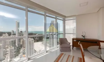 Apartamento mobiliado à venda no Alameda Jardins Residence em Balneário Camboriú