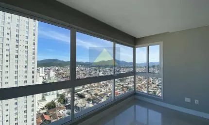 Apartamento à venda no Residencial Biarritz, Centro, Balneário Camboriú