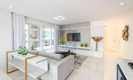 Apartamento mobiliado e decorado à venda no Bréscia Residencial