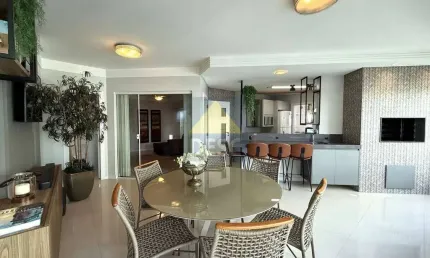 Apartamento mobiliado quadra mar à venda no ed. evidence tower em balneário camboriú