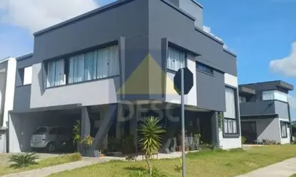 Casa em fase de acabamento à venda no Condomínio Caledônia Private Village em Camboriú