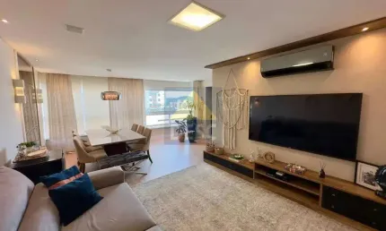 Apartamento à venda no Centro de Balneário Camboriú no Edifício Haleiwa