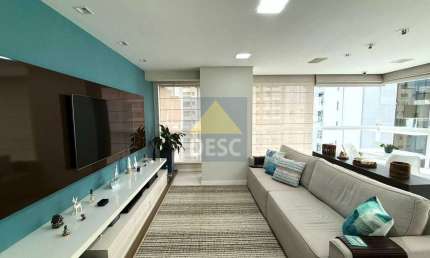 Apartamento  quadra mar à venda no Ed. Palma de Mallorca em Balneário Camboriú