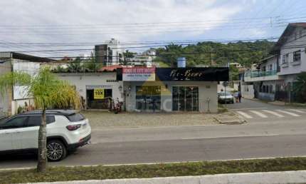Terreno à venda com 784m² na Av. Do Estado em Balneário Camboriú