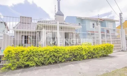 Casa com 3 quartos à venda na Rua José Ernesto Nedel, 105, Jardim Leopoldina, Porto Alegre por R$ 617.000