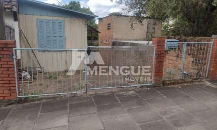 Terreno à venda na Rua Edmundo Bastian, 1032, Cristo Redentor, Porto Alegre por R$ 199.000