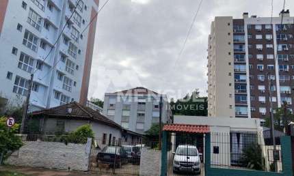Terreno em condomínio fechado à venda na Rua Fernando Cortez, 232, Cristo Redentor, Porto Alegre por R$ 1.980.000