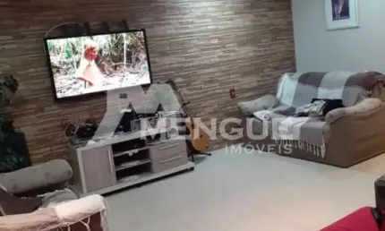 Casa com 3 quartos à venda na Rua Jerusalém, 684, Bom Jesus, Porto Alegre por R$ 400.000