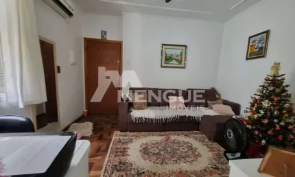 Apartamento com 1 quarto à venda na Rua Cristóvão Pereira, 195, Passo da Areia, Porto Alegre por R$ 195.000