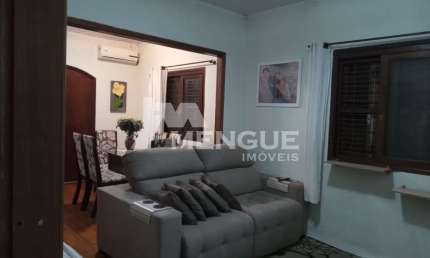 Casa com 2 quartos à venda na Beco Antônio Severino, 131, Sarandi, Porto Alegre por R$ 405.000