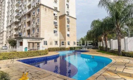 Apartamento com 3 quartos à venda na Avenida Assis Brasil, 4908, São Sebastião, Porto Alegre por R$ 399.000