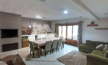 Casa com 3 quartos à venda na Rua José Scutari, 304, Passo da Areia, Porto Alegre por R$ 920.000