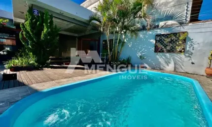Casa com 2 quartos à venda na Rua Rodrigues da Costa, 585, Sarandi, Porto Alegre por R$ 680.000