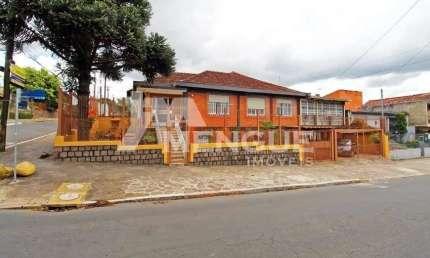 Casa com 3 quartos à venda na Avenida Alberto Pasqualini, 244, Jardim Itu Sabará, Porto Alegre por R$ 750.000