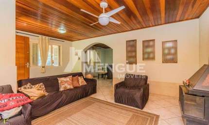Casa com 3 quartos à venda na Rua Nicolau Faillace, 12, Jardim Itu Sabará, Porto Alegre por R$ 800.000