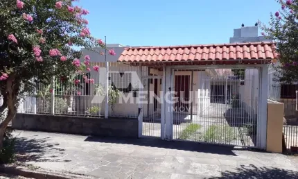 Casa com 3 quartos à venda na Rua Abílio Miller, 194, Jardim Itu Sabará, Porto Alegre por R$ 750.000