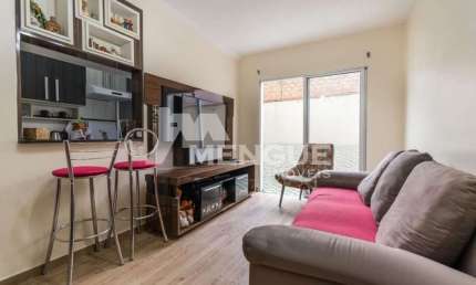 Apartamento com 2 quartos à venda na Rua Deputado Hugo Mardini, 1212, Passo das Pedras, Porto Alegre por R$ 299.000