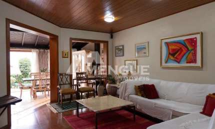 Casa com 3 quartos à venda na Rua Ivan Iglesias, 208, Jardim Itu Sabará, Porto Alegre por R$ 780.000