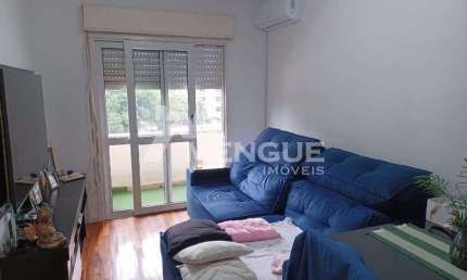 Cobertura com 2 quartos à venda na Rua Roque Calage, 774, Passo da Areia, Porto Alegre por R$ 570.000