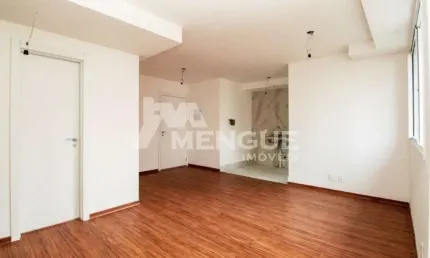 Apartamento com 3 quartos à venda na Avenida Francisco Trein, 116, Passo da Areia, Porto Alegre por R$ 639.900