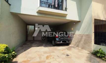 Casa com 3 quartos à venda na Rua do Pampa, 100, Ecoville, Porto Alegre por R$ 854.000