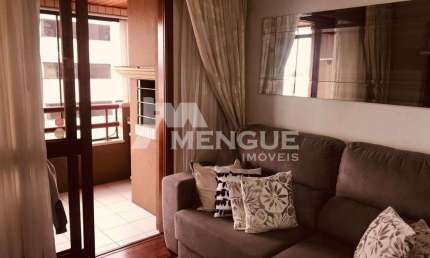 Apartamento com 2 quartos à venda na Rua Rodolfo Simch, 325, Jardim Lindóia, Porto Alegre por R$ 670.000