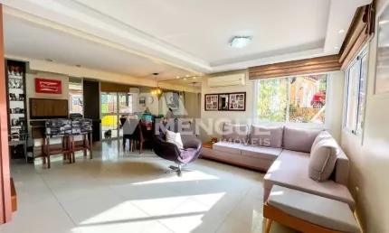 Casa em condomínio fechado com 3 quartos à venda na Rua Adão Gregory, 200, Alto Petrópolis, Porto Alegre por R$ 580.000