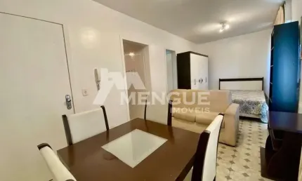 Apartamento com 1 quarto à venda na Avenida Grécia, 925, Passo da Areia, Porto Alegre por R$ 199.000