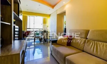 Apartamento com 2 quartos à venda na Rua Major Hércules Gomes Limeira, 154, São Sebastião, Porto Alegre por R$ 290.000