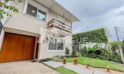 Casa com 3 quartos à venda na Rua Guadalupe, 465, Jardim Lindóia, Porto Alegre por R$ 1.140.000